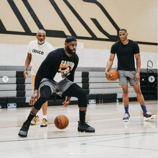 从产业和社 从产业和社